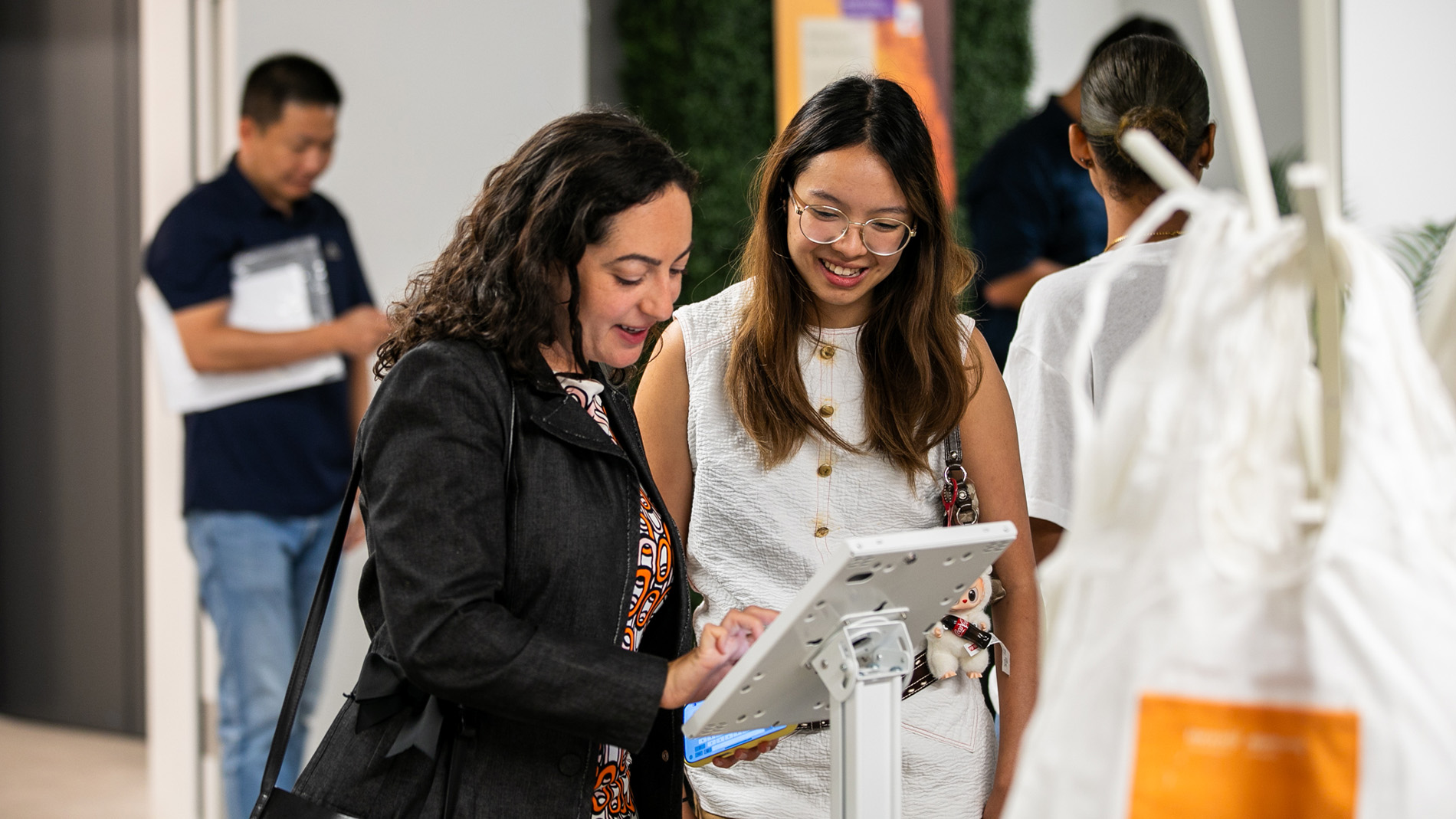 TexworldLAhome-teaser-image-reg-now-open